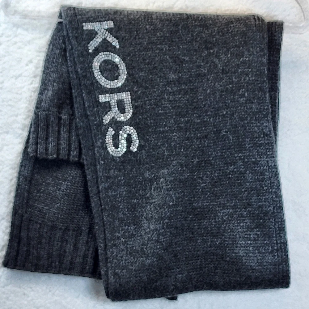 Michael Kors Gray Knit Scarf Embellished Logo Winter Soft Warm Long Shawl Wrap